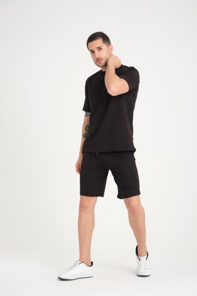 İki İplik Pamuklu Duble Kol Yırtmaçlı T-shirt Şort Takım